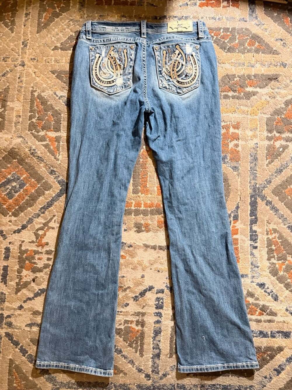 Miss Me Women's Horseshoe Embellished Bootcut Jeans, Light Wash size 32